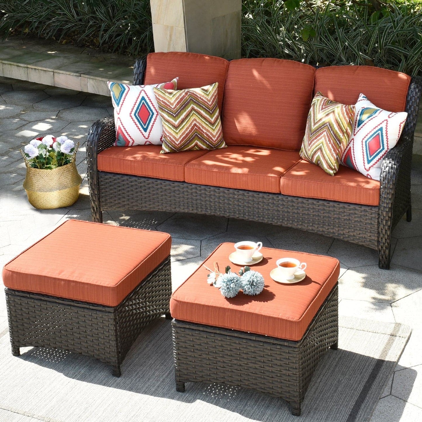 OVIOS Outdoor Couch 3-Piece with Ottoman Kenard Curved Handrest